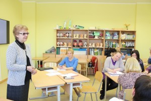 Skolotāji iepazina Baltkrievijas pedagogu pieredzi